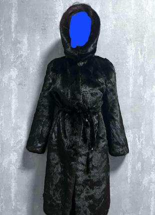 Шуба из норки,