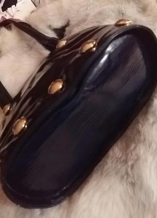 Красива дамська сумочка з довгими ручками італія. .3 фото