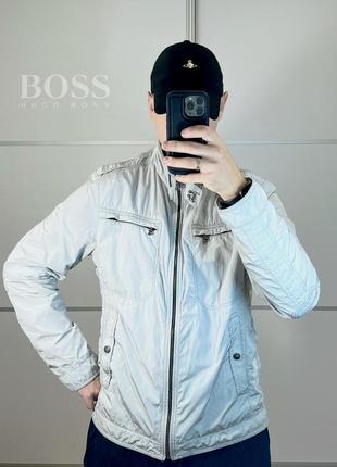 Мужская куртка hugo boss size l   💸800 гривен все вещи исключительно оригинал! в наличии -✅