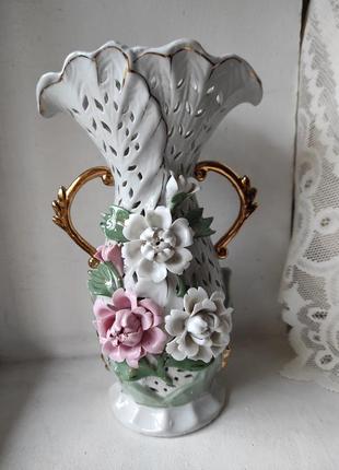 Ажурная фарфоровая ваза, винтаж1 фото