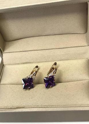 Сережки з камінцем фіолет у позолоті3 фото