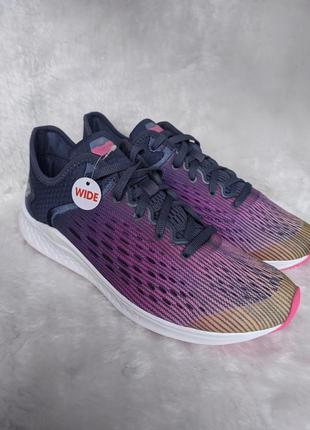 Кроссовки женские new balance