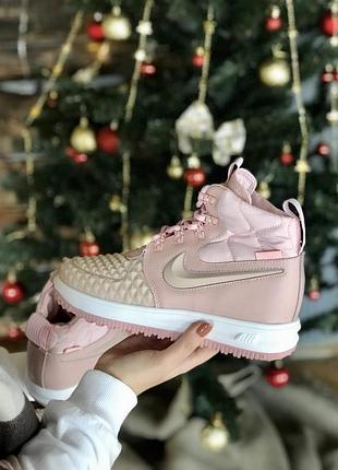 Кроссовки женские nike