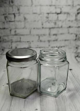 Банка твіст офф 0.196 л шестигранна з чорною кришкою то 58 -1шт