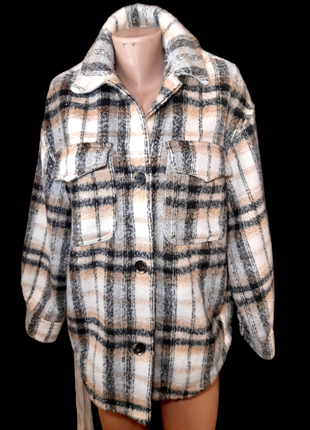 Теплящая женская куртка рубашка с шерстью в состоянии новой7 фото