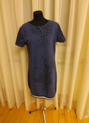 Платье туника длинная футболка в трендовый принт sensi wear раз.s-m-l1 фото