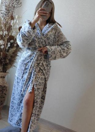 Теплый женский махровый домашний халат с карманами длинный на запах с поясом с капюшоном универсальный размер1 фото