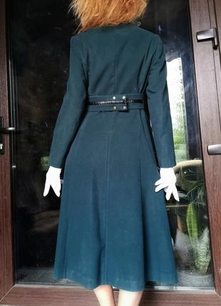 Пальто с асимметричным воротом пояс длинное alvina демисезонное в ретро стиле7 фото