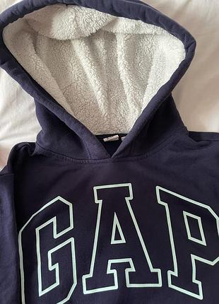 Продаю костюм gap даром !!!!