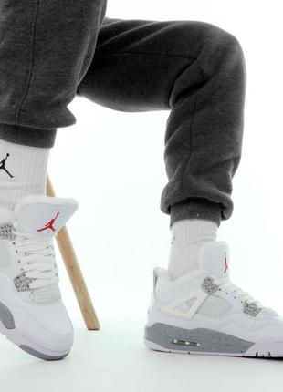 Зимние женские кроссовки nike air jordan 4 winter white grey (мех) 3610 фото