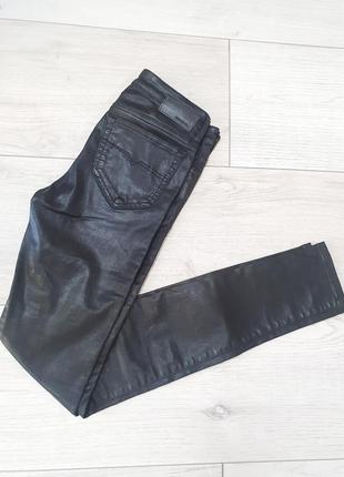Оригинальные брюки diesel