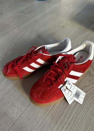 Кроссовки adidas gazelle
