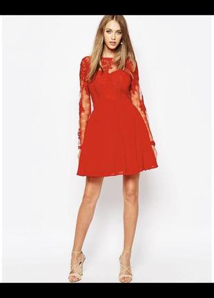 Платье с ажуром