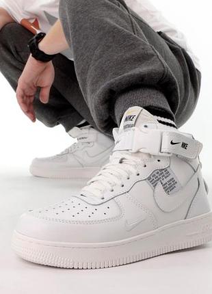 Зимние женские кроссовки nike air force 1 mid winter white black (мех) 36-38.5-39