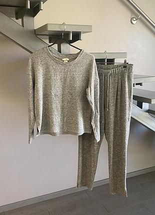 Вязаный меланжевый костюм h&m