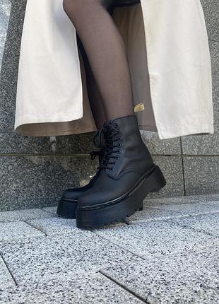 Женские сапоги dr. martens jadon triple black (термо)
