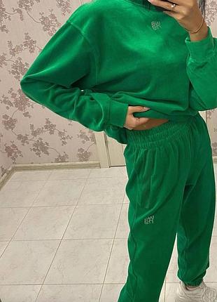 Костюм 💚