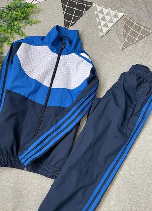 Костюм adidas 7-8 лет2 фото