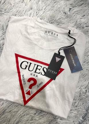 Футболка guess