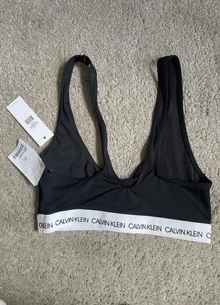 Топ calvin klein
