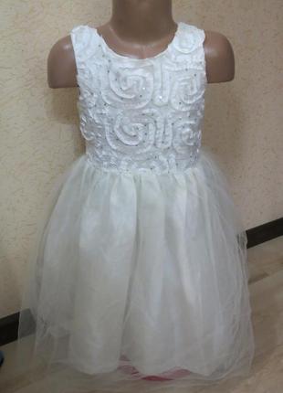 Нарядное нежное платье крем. паетки. фатин jayne copeland 7-9 лет