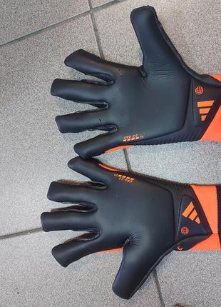 Воротарські рукавички adidas predator pro hybrid роз 112 фото