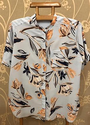 Огромный выбор красивых блуз и рубашек.