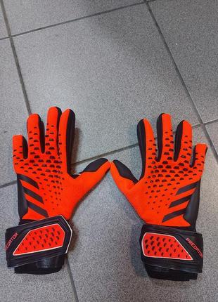 Воротарські рукавички adidas predator league роз 9