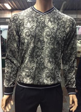 Гарний джемпер