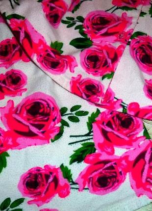 Уютная невероятно прелесная пижамка в розы.5 фото