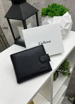 Гаманець на кнопці