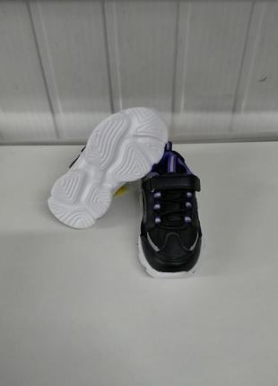 Кроссовки детские, черные с фиолетовым, легкие и удобные, на липучке,сетка.т-5112.
цена-350грн.размеры:22;23;24;25;26;27.5 фото