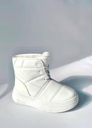 Зимние женские ботинки boots alvari white4 фото