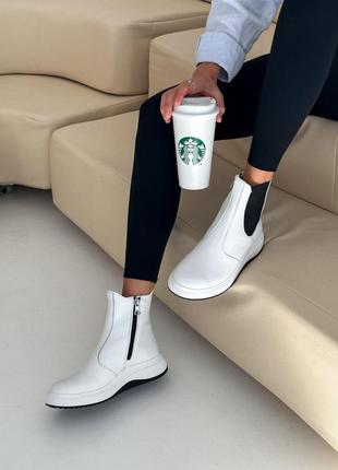 Демісезонні білі шкіряні жіночі ботинки розміри36-41