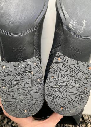 Стильные кожаные сапоги на низком ходу на удобном каблуке guess, размер 38-38,58 фото