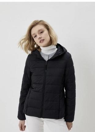 Ультра легка куртка uniqlo ultra light down