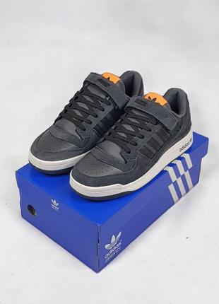 Кроссовки adidas forum low •dark grey white•