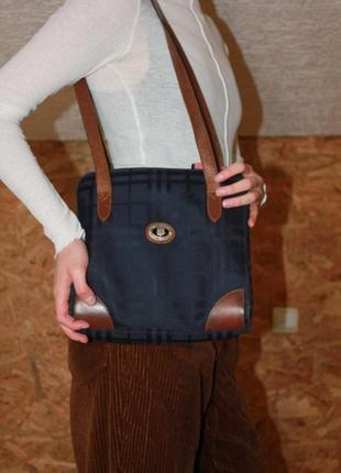 Винтажная сумка burberrys темно-синяя, коричневая1 фото
