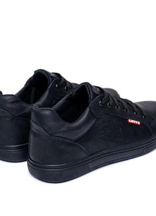 Мужские кожаные кроссовки levis black3 фото