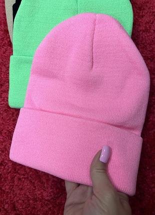 Шапка 2
