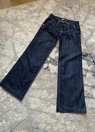 Джинси versace