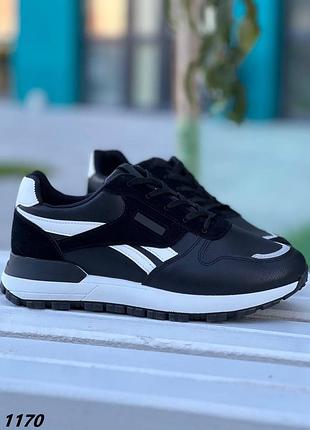 Мужские кроссовки