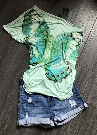 Футболка на одне плече