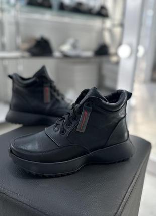Ботинки спортивные черные на байке из натуральной кожи2 фото