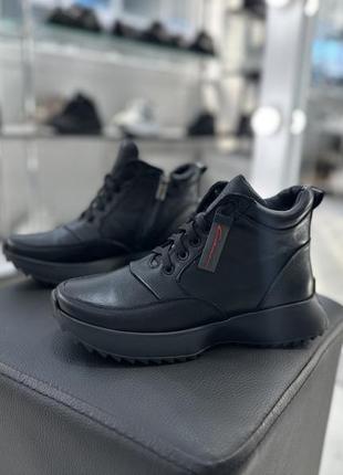 Ботинки спортивные черные на байке из натуральной кожи6 фото