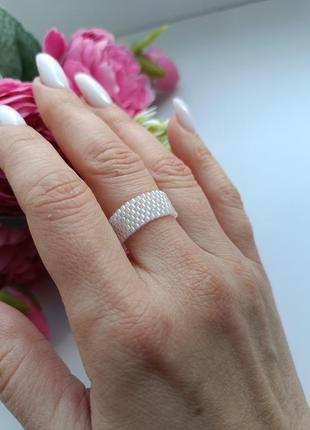 Каблочка из японского бисера miyuki