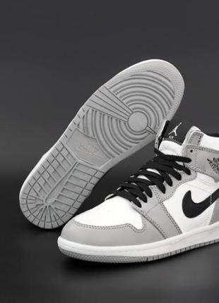 Зимние женские кроссовки nike air jordan 1 winter grey black white (мех) 36-37-38-39-40-41