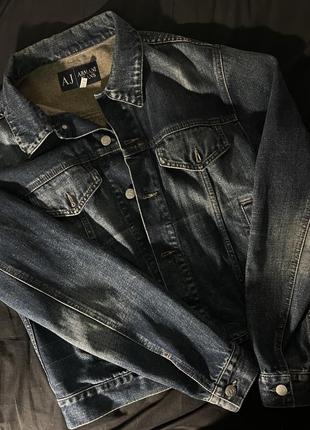 Джинсова вінтажна куртка від бренду armani jeans