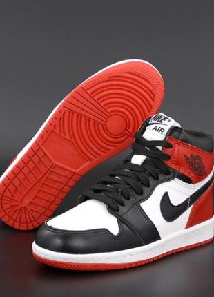 Зимние женские кроссовки nike air jordan 1 winter red black white (мех) 36-37-41