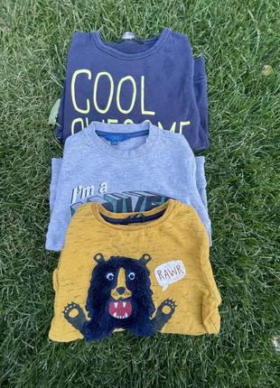 Кофты свитшот для мальчика 104 г.